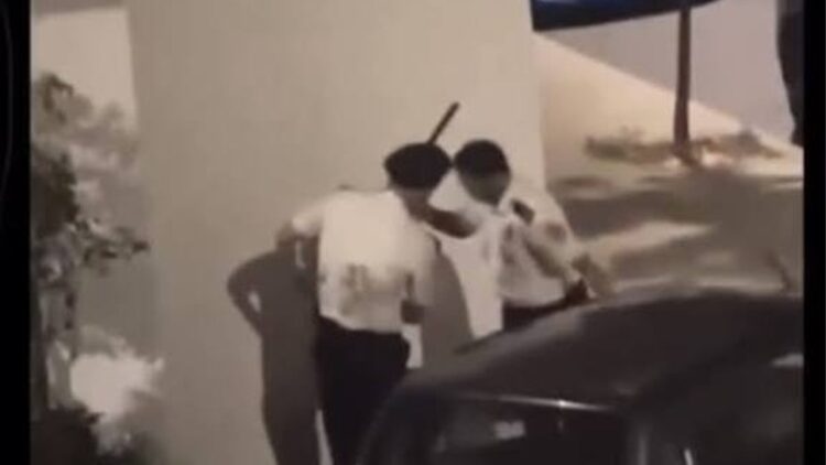 الأمن الوطني يفتح تحقيقاً في فيديو يوثق سلوكاً غير مهني منسوباً لشرطيين بزيهما الرسمي، ويؤكد التزامه بتطبيق القانون على كل من يثبت تورطه.