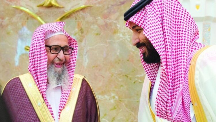 المفتي العام للمملكة الشيخ صالح الفوزان خلال أول تصريح له بعد تعيينه