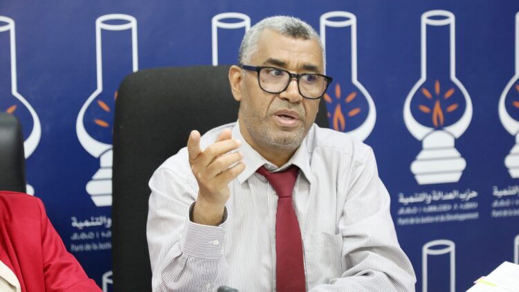 صورة تعبيرية لاجتماع لجنة برلمانية تناقش صفقات الأدوية