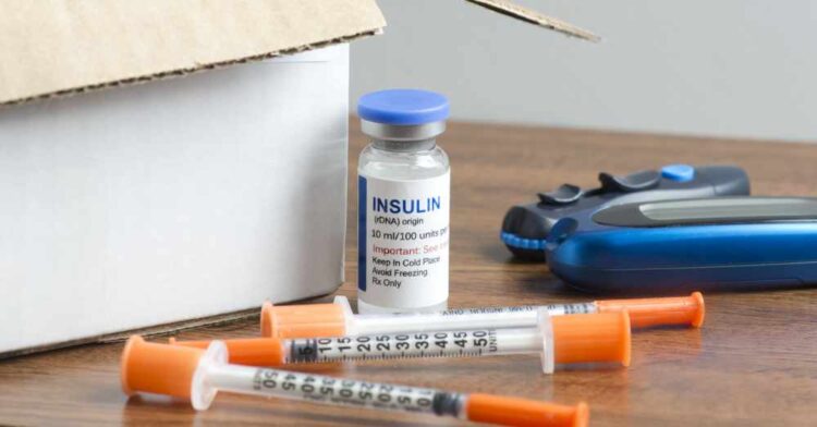 تصميم توضيحي لمركب أونسولين موضعي قادر على اختراق الجلد