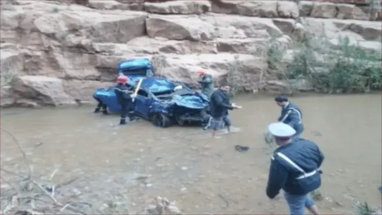 فرق البحث تواصل تمشيط وادي فزو بجماعة مصيسي للعثور على قاصرين مفقودين