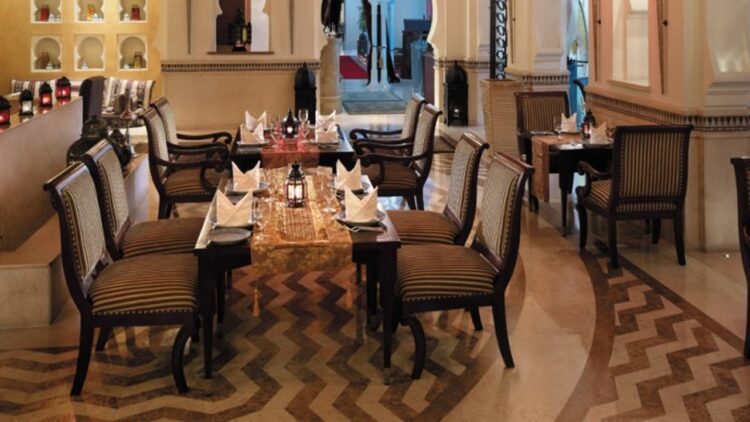 “ممتلئ للدارجة.. شاغر للفرنسية”.. فضيحة لغوية تهز مواقع التواصل