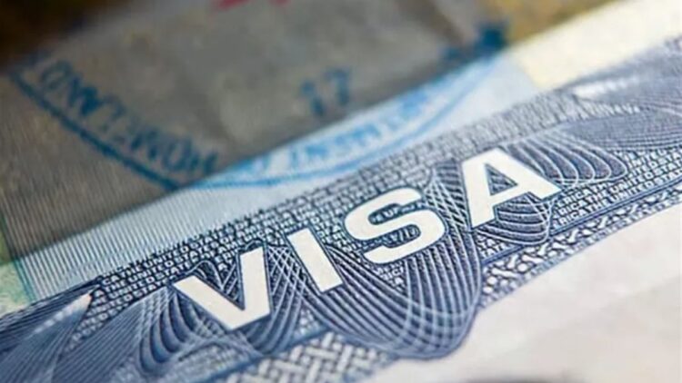صورة تعبيرية عن تعليق التأشيرات الأميركية وتشديد إجراءات السفر