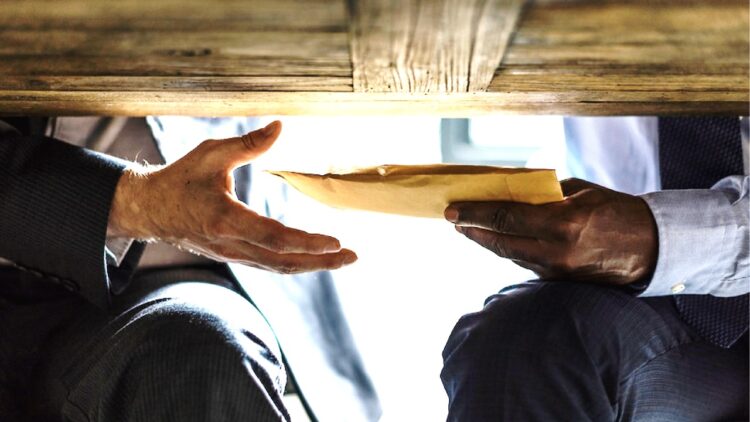 نتائج استطلاع المؤشر العربي حول انتشار الفساد في الدول العربية