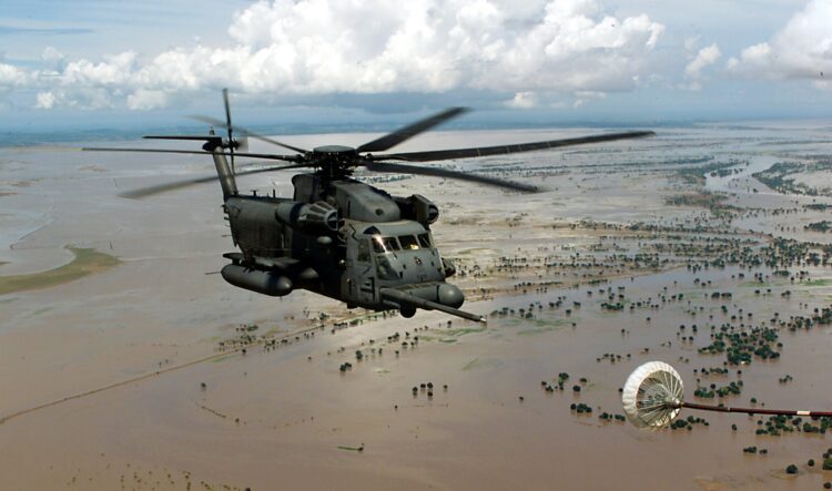 فيضانات جارفة تضرب مناطق واسعة في جنوب إفريقيا